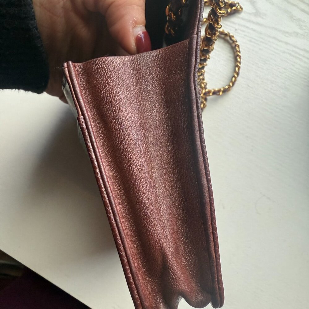 CHANEL Caviar 24K Gold plated Vintage Timeless CC crossbody bag - Classic Brown - Picture 8 of 12